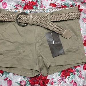 Irish Jeans Short with belt